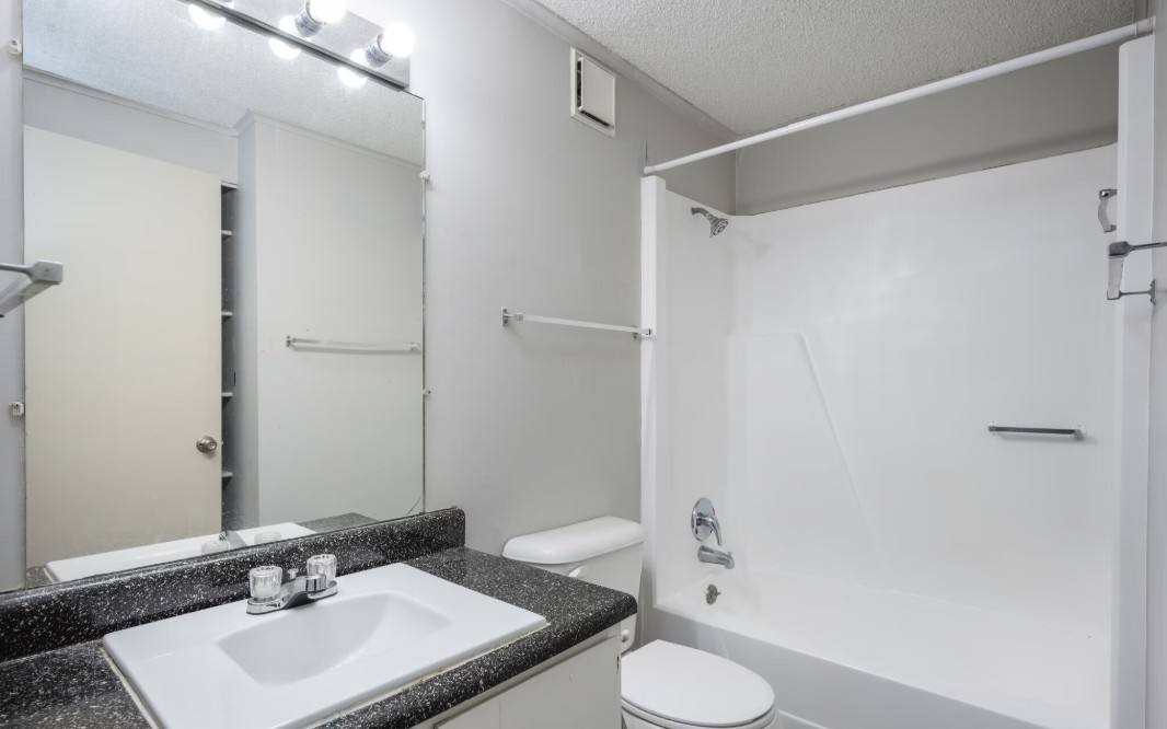 Apartment for rent at 2900 Reidville Rd #104, Spartanburg, SC 29301