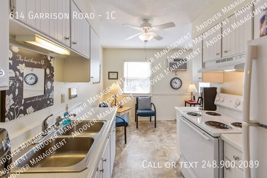 Apartment for rent at 614 Garrison Rd #1C, Battle Creek, MI 49017