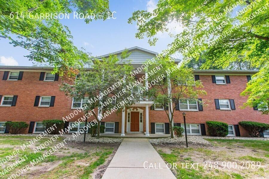 Apartment for rent at 614 Garrison Rd #1C, Battle Creek, MI 49017
