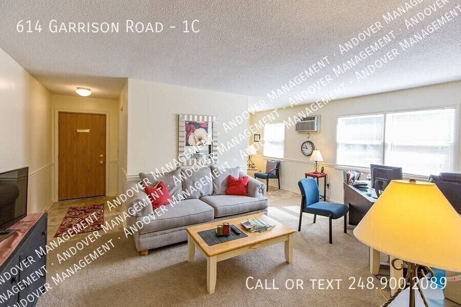 Apartment for rent at 614 Garrison Rd #1C, Battle Creek, MI 49017