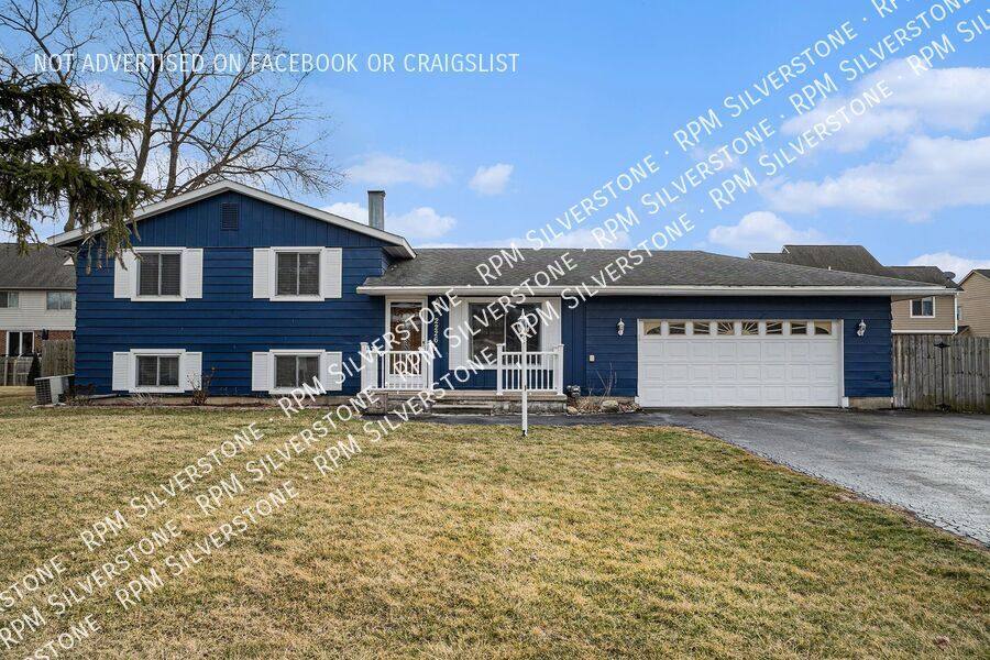 House for rent at 2226 Orpington Dr, Troy, MI 48083