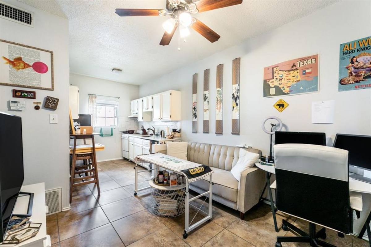 Apartment for rent at 3206 King St, Austin, TX 78705