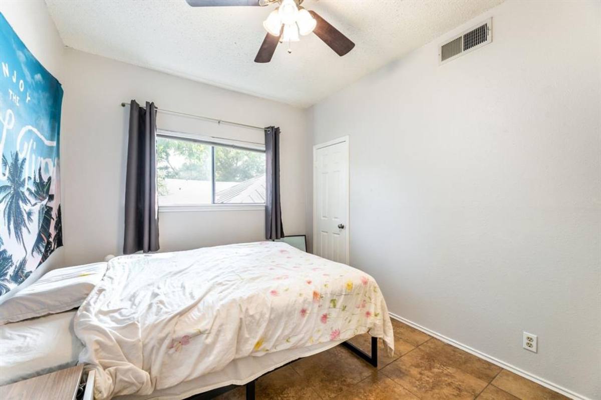 Apartment for rent at 3206 King St, Austin, TX 78705