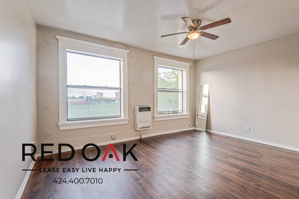 Condo for rent at 692 Valencia St #208, Los Angeles, CA 90017