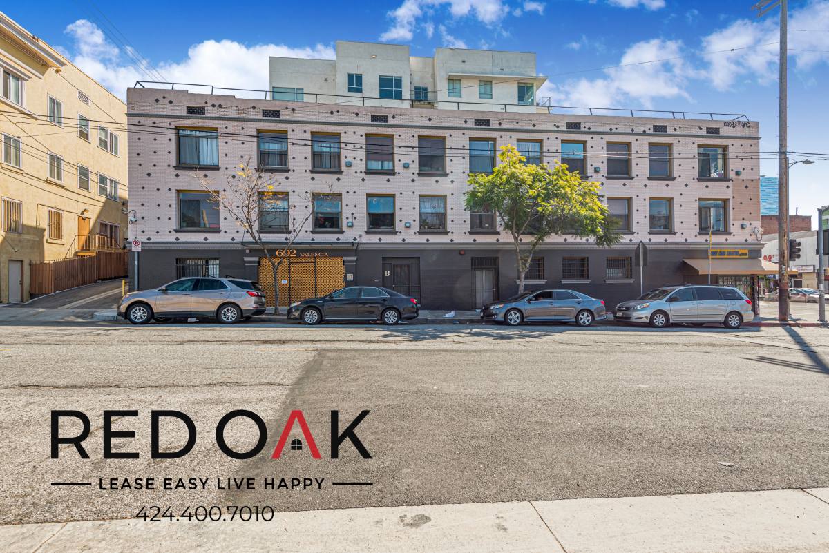 Condo for rent at 692 Valencia St #208, Los Angeles, CA 90017