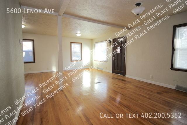 House for rent at 5600 Lenox Ave, Lincoln, NE 68510