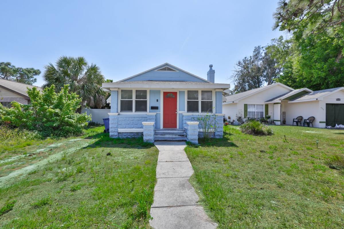 House for rent at 4736 5th Ave S, Saint Petersburg, FL 33711