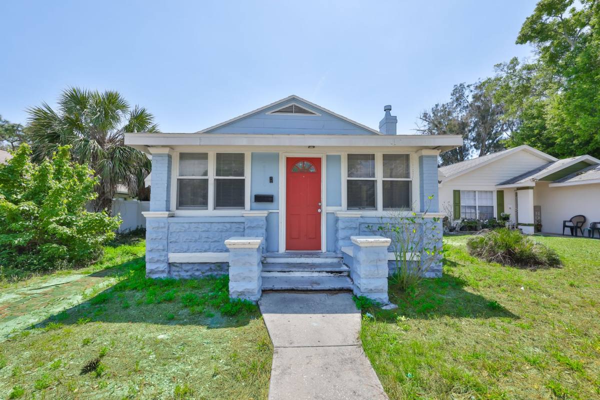 House for rent at 4736 5th Ave S, Saint Petersburg, FL 33711
