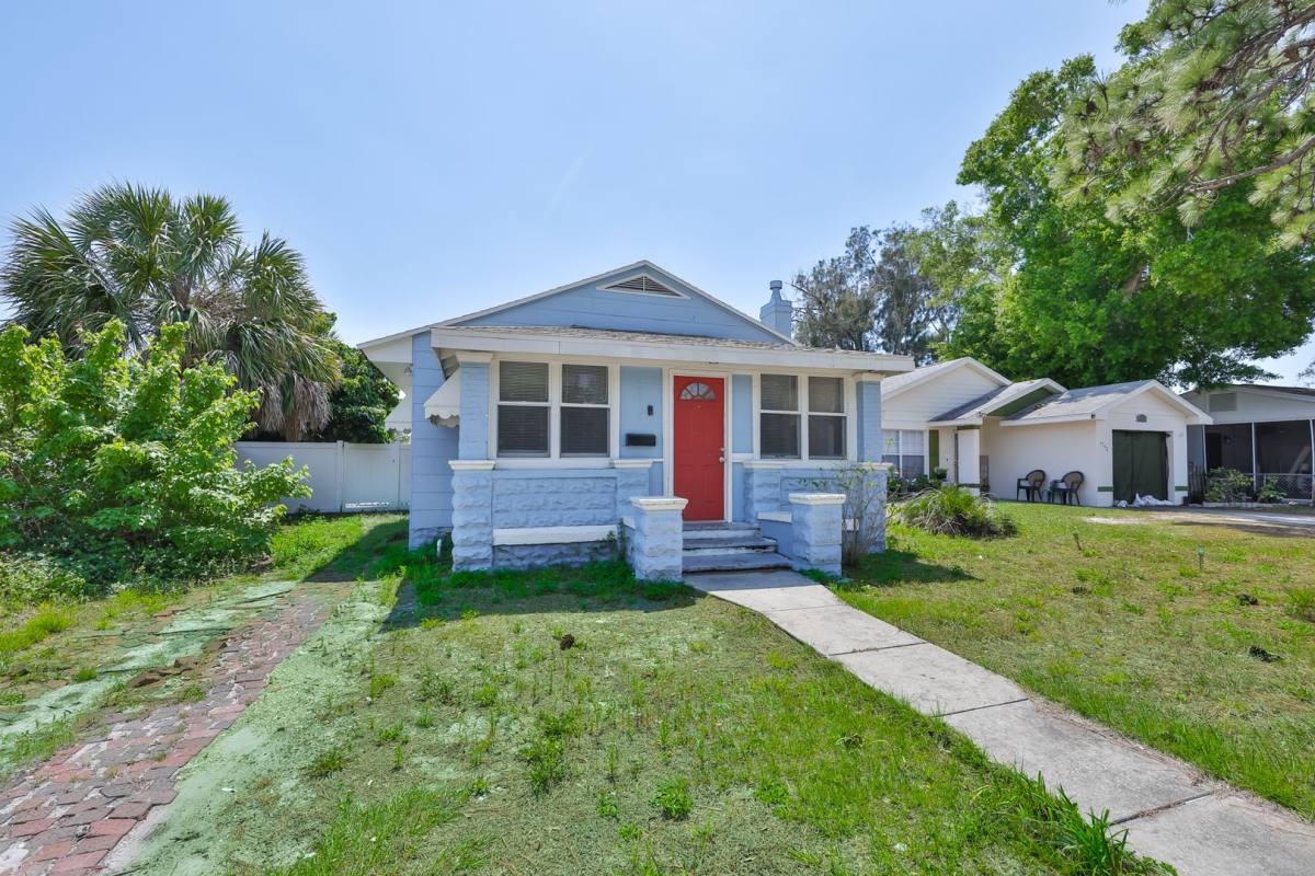 House for rent at 4736 5th Ave S, Saint Petersburg, FL 33711