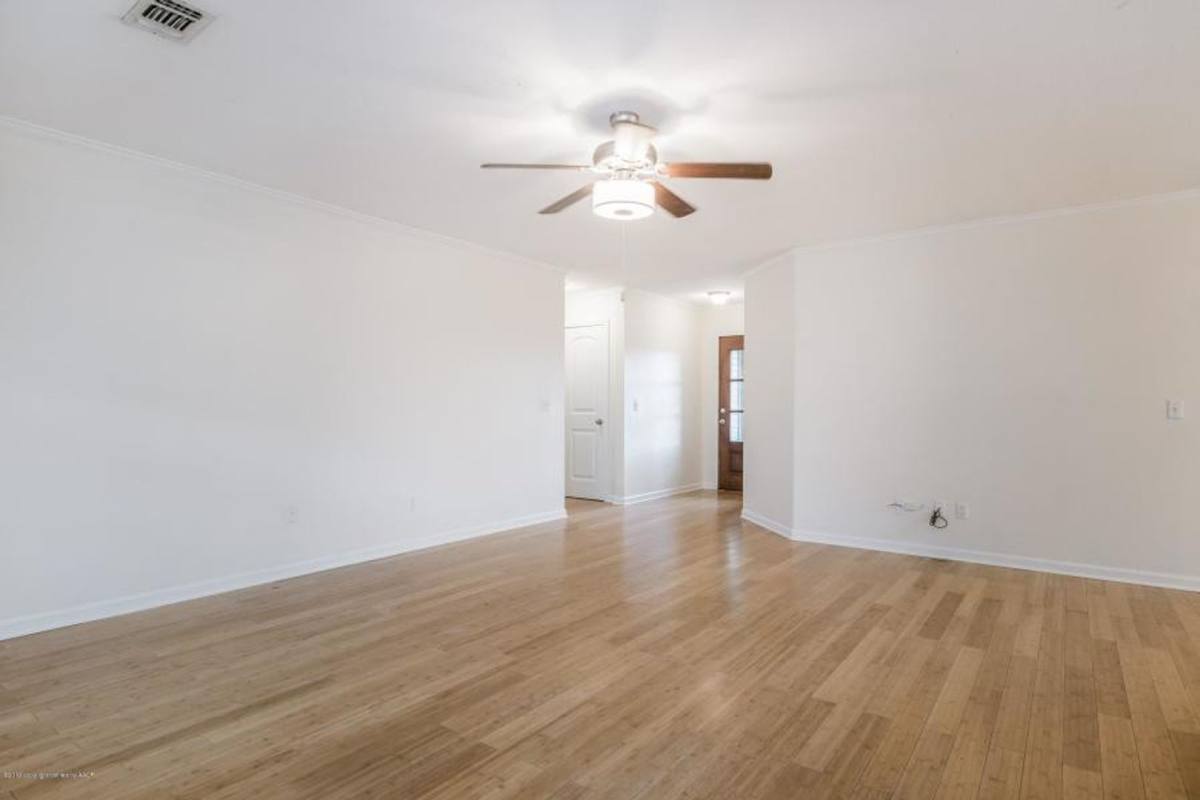 House for rent at 8 Windy Meadow Lane, Canyon, TX 79015