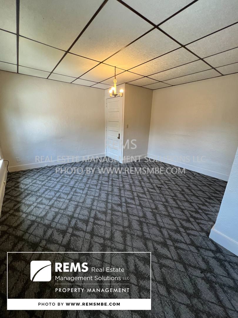 Apartment for rent at 125 7th Ave, Baraboo, WI 53913