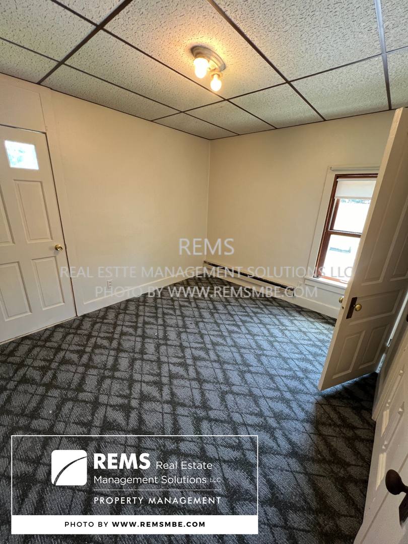Apartment for rent at 125 7th Ave, Baraboo, WI 53913