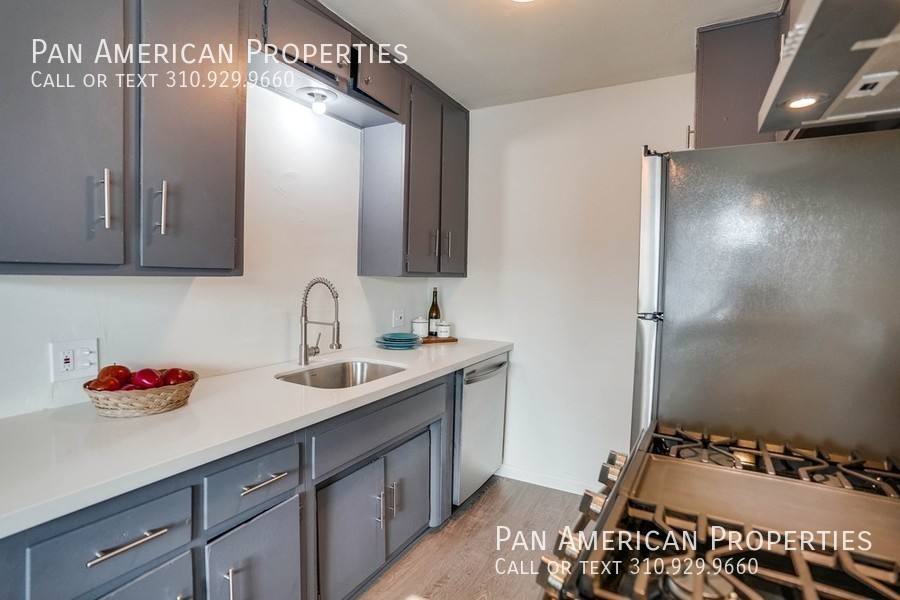 Apartment for rent at 900 Alamitos Ave #10, Long Beach, CA 90813
