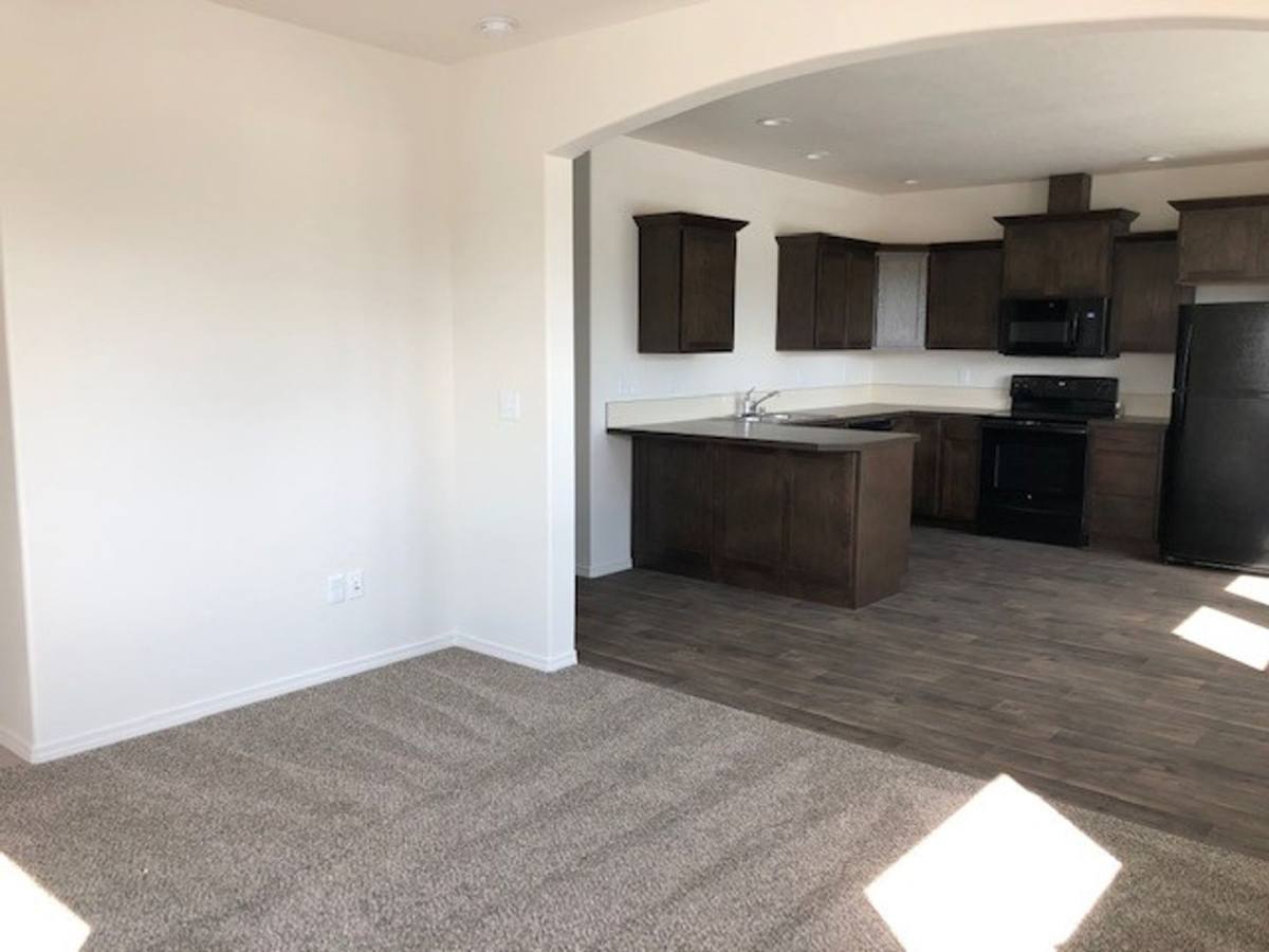 Apartment for rent at 910 912 W Poplar, Walla Walla, WA 99362
