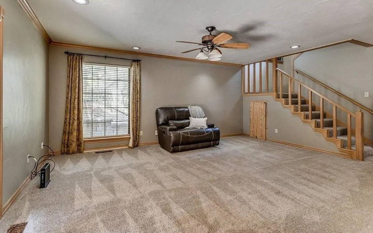 House for rent at 1408 Fox View Court, Edmond, OK 73034