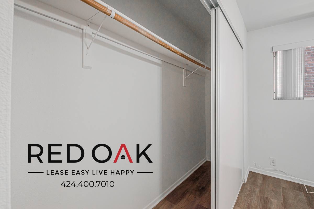 Condo for rent at 7067 Hawthorn Ave #11, Los Angeles, CA 90028