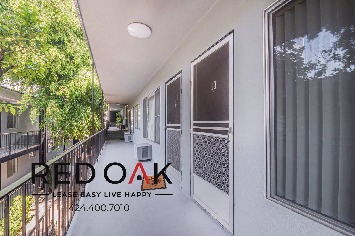 Condo for rent at 7067 Hawthorn Ave #11, Los Angeles, CA 90028