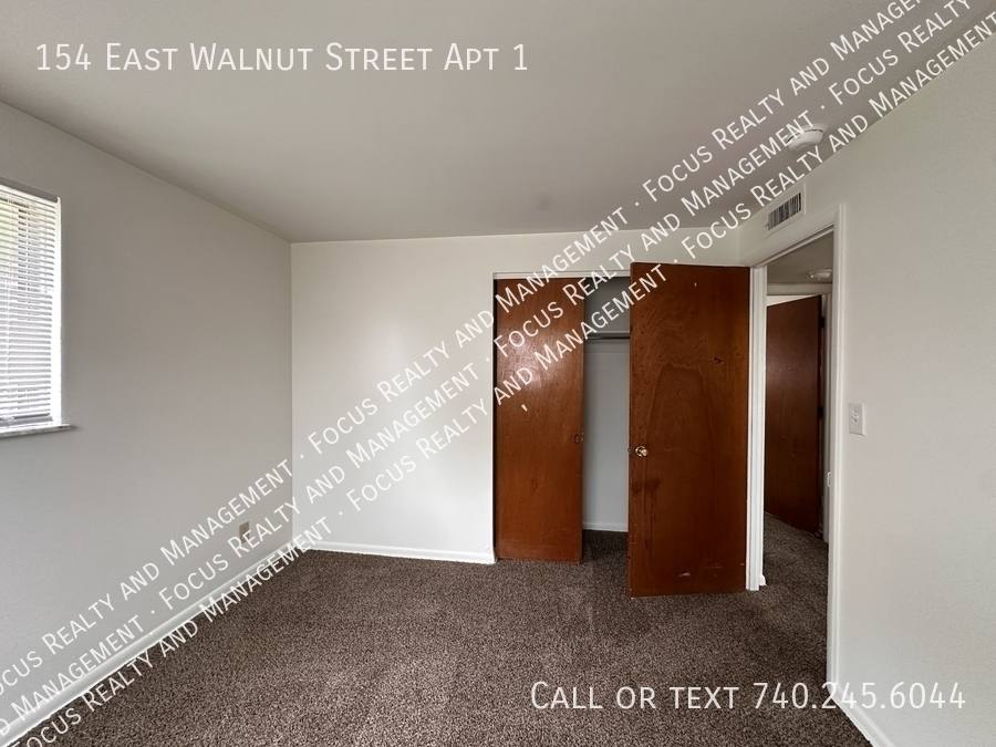 Apartment for rent at 154 E Walnut St #1, Lancaster, OH 43130