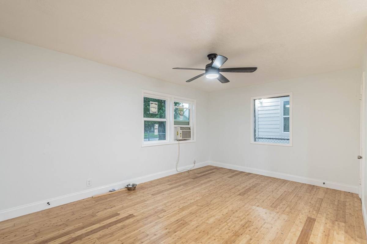 House for rent at 2303 Rosewood St, Houston, TX 77004