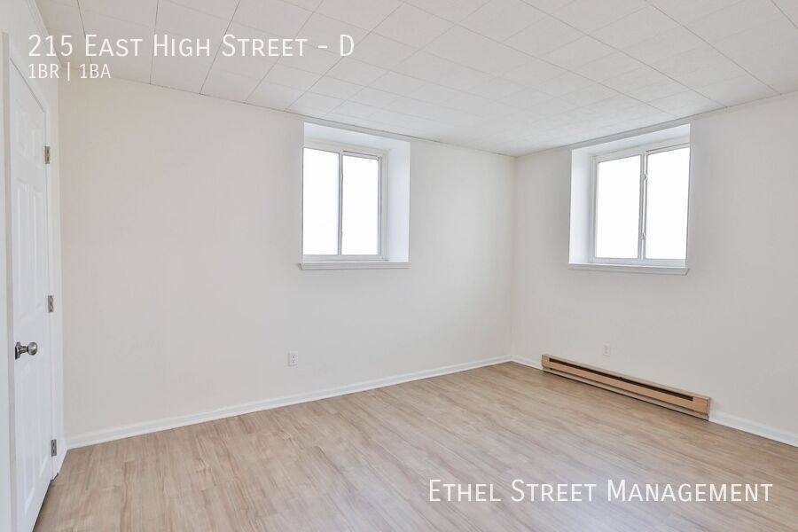 Apartment for rent at 215 E High St #D, Hellertown, PA 18055