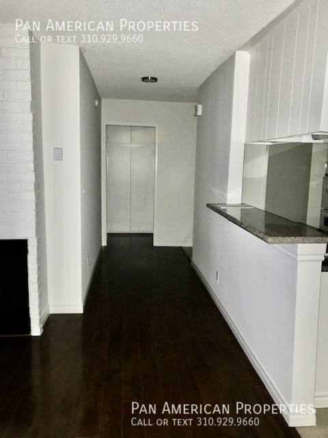 Apartment for rent at 11275 Westminster Ave #204, Los Angeles, CA 90066