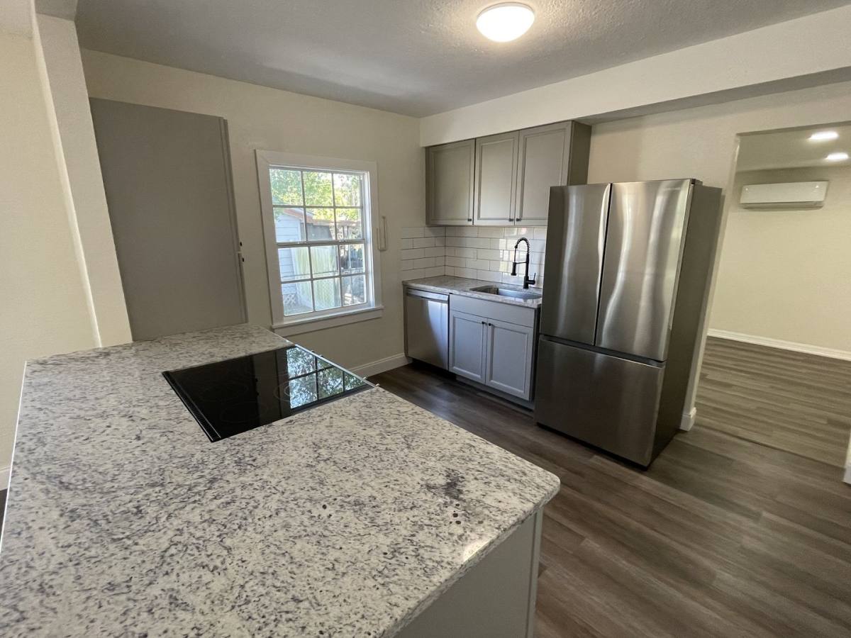 House for rent at 617 Lakehurst St, Lakeland, FL 33805
