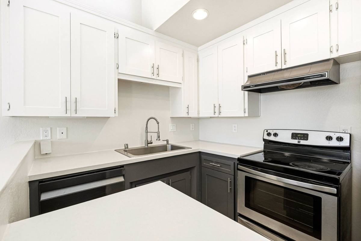 Apartment for rent at 308 Estrella Ave, Watsonville, CA 95076