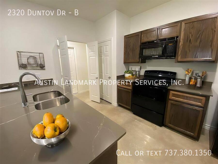 Apartment for rent at 2320 Duntov Dr #B, Temple, TX 76504