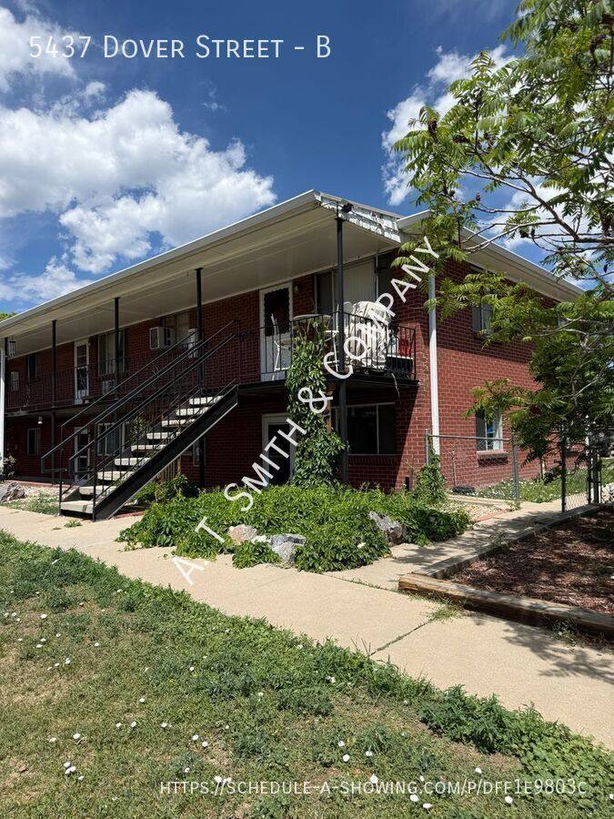 Apartment for rent at 5437 Dover St #B, Arvada, CO 80002