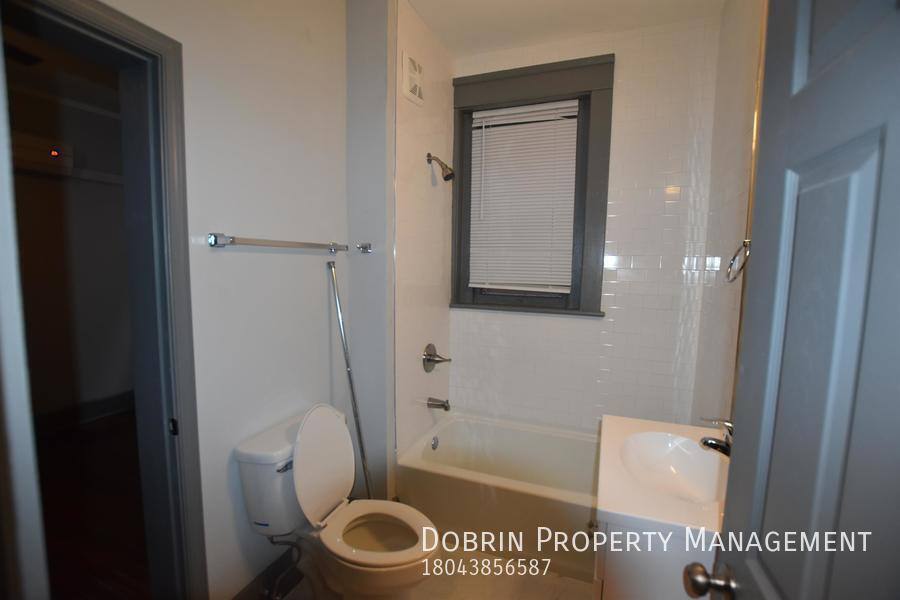 Apartment for rent at 2317 W Main St #2, Richmond, VA 23220