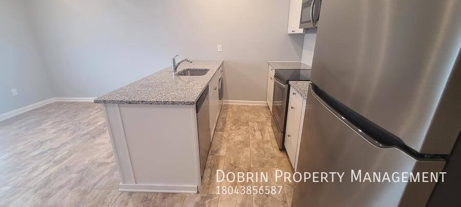 Apartment for rent at 2317 W Main St #2, Richmond, VA 23220