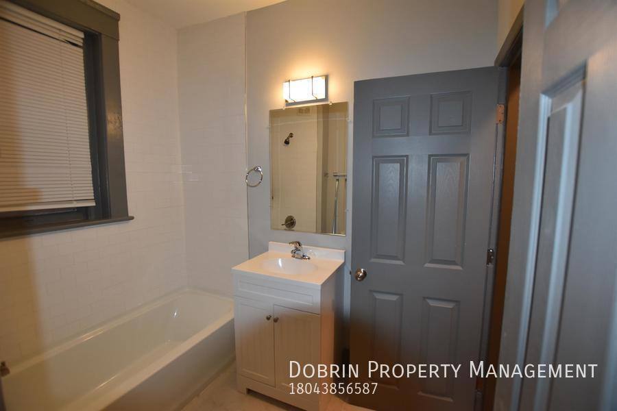 Apartment for rent at 2317 W Main St #2, Richmond, VA 23220
