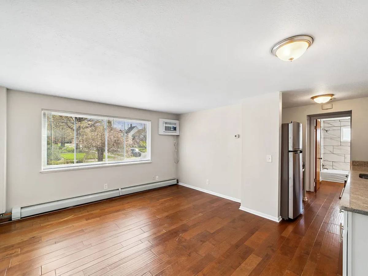 Apartment for rent at 2019 McKinley Ave, Lakewood, OH 44107
