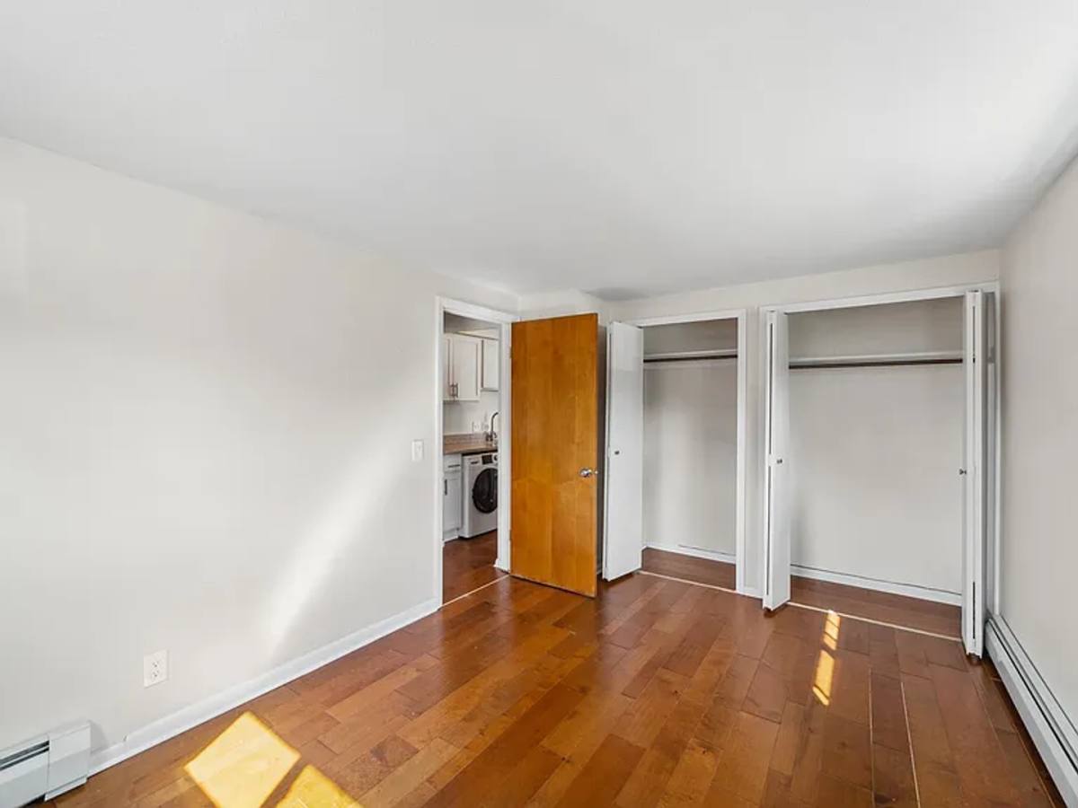 Apartment for rent at 2019 McKinley Ave, Lakewood, OH 44107