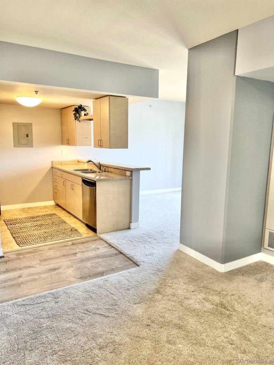 Condo for rent at 425 W Beech St #1157, San Diego, CA 92101