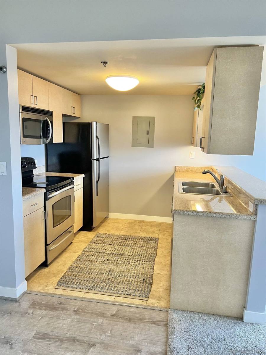 Condo for rent at 425 W Beech St #1157, San Diego, CA 92101