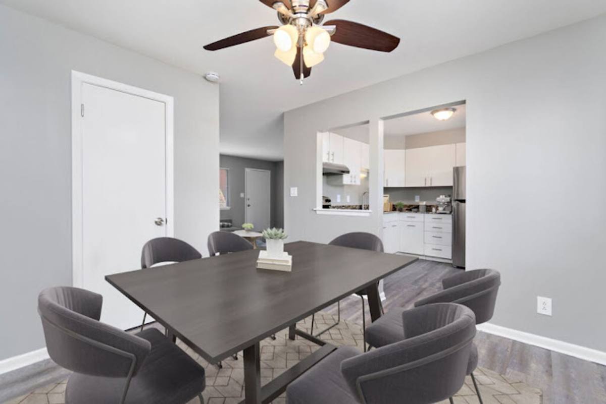 Apartment for rent at 10466 Wornall Rd, Kansas City, MO 64114