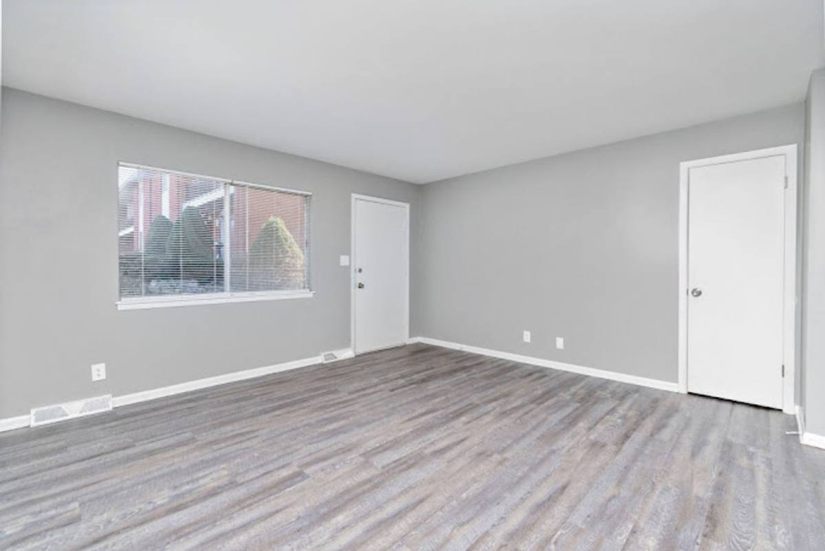 Apartment for rent at 10466 Wornall Rd, Kansas City, MO 64114