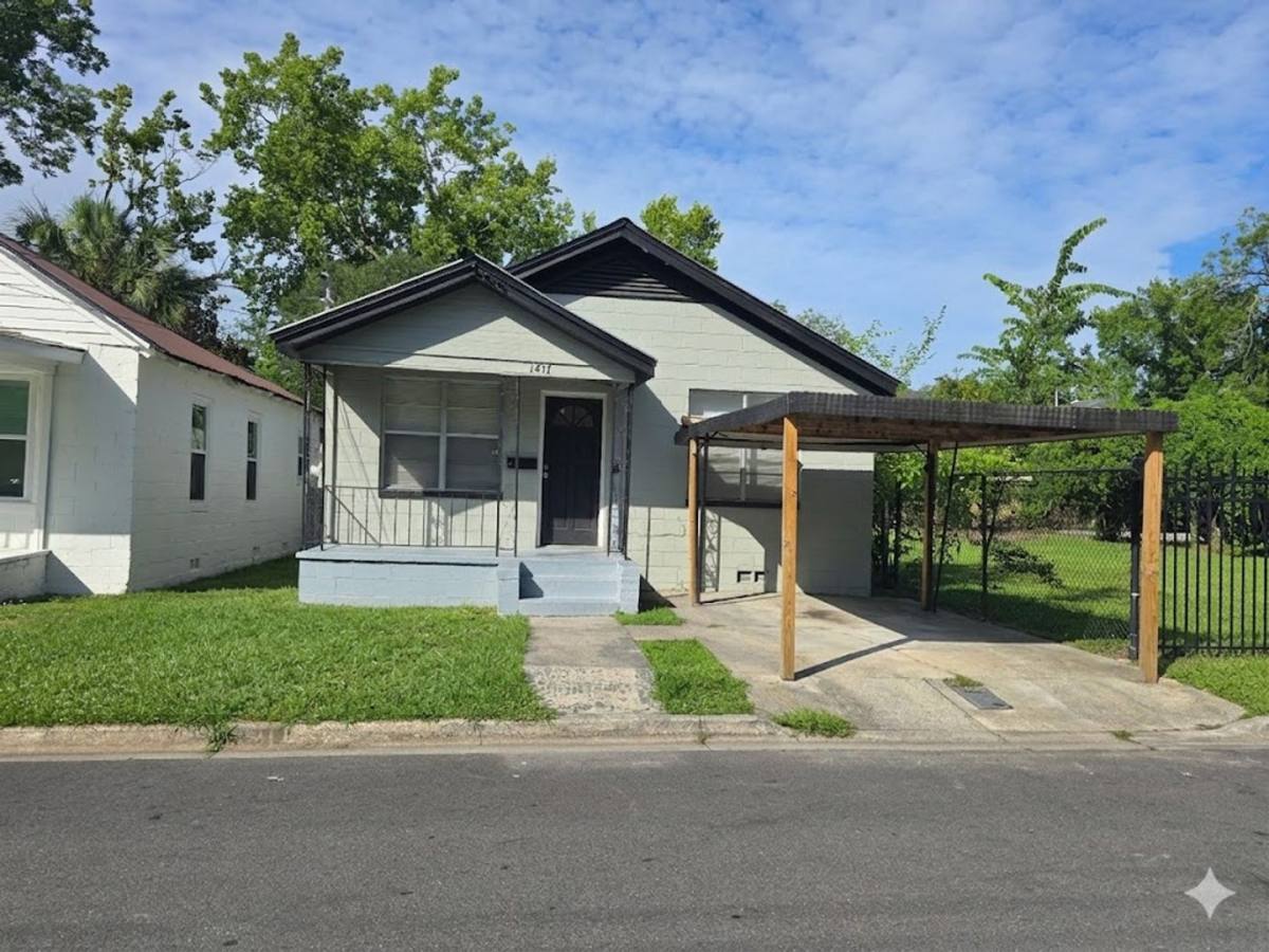 House for rent at 1417 Church St, Savannah, GA 31415