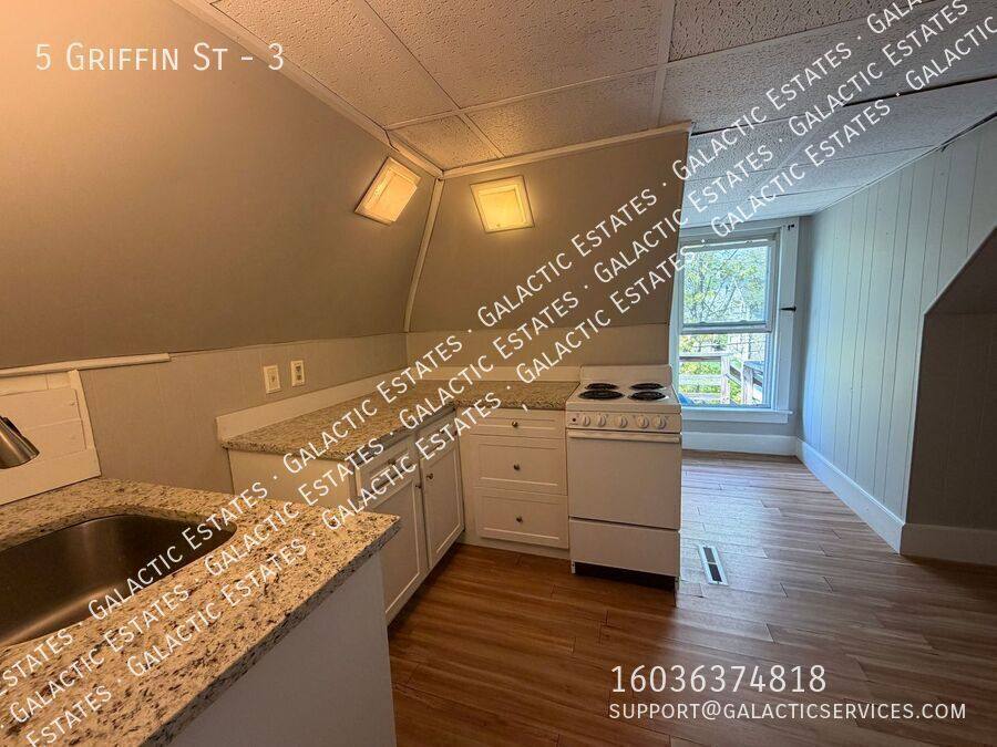 Apartment for rent at 5 Griffin St #3, Derry, NH 03038