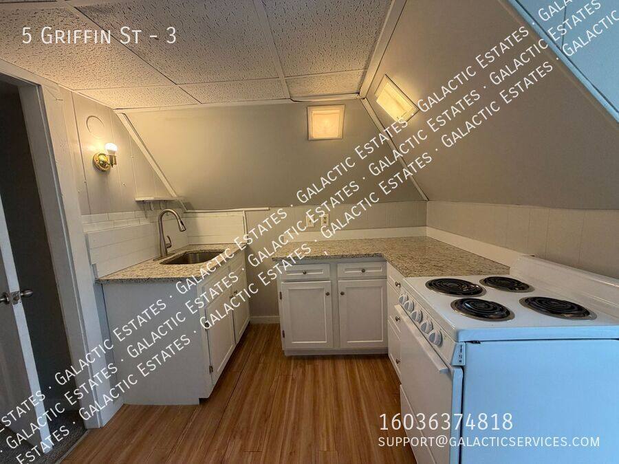 Apartment for rent at 5 Griffin St #3, Derry, NH 03038