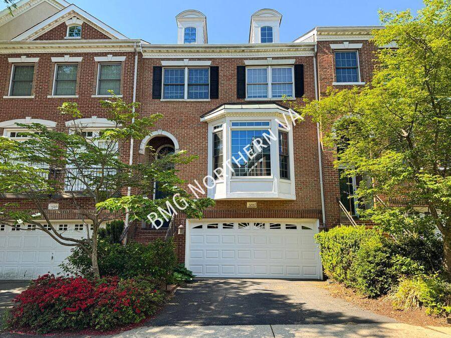 Townhouse for rent at 3091 McKinnon Way, Oakton, VA 22124