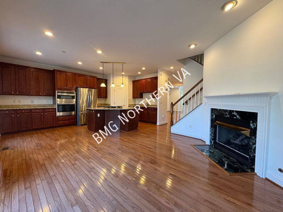 Townhouse for rent at 3091 McKinnon Way, Oakton, VA 22124