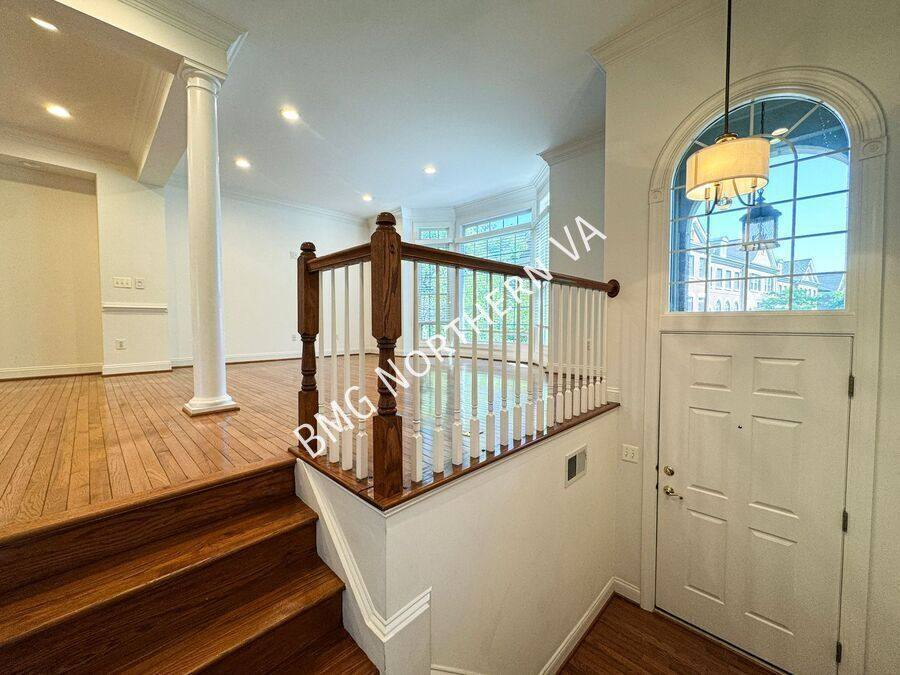 Townhouse for rent at 3091 McKinnon Way, Oakton, VA 22124