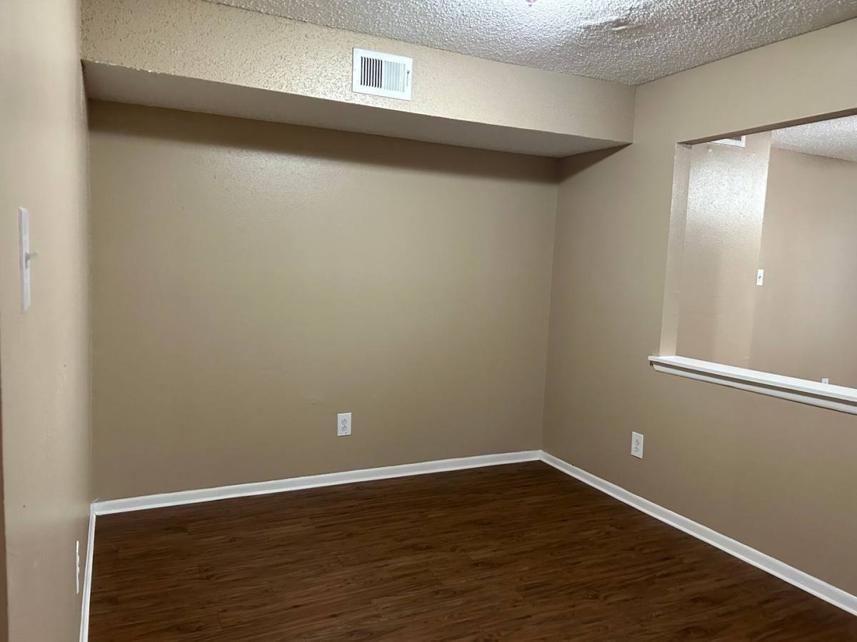 Townhouse for rent at 3925 Crow Rd, Beaumont, TX 77706