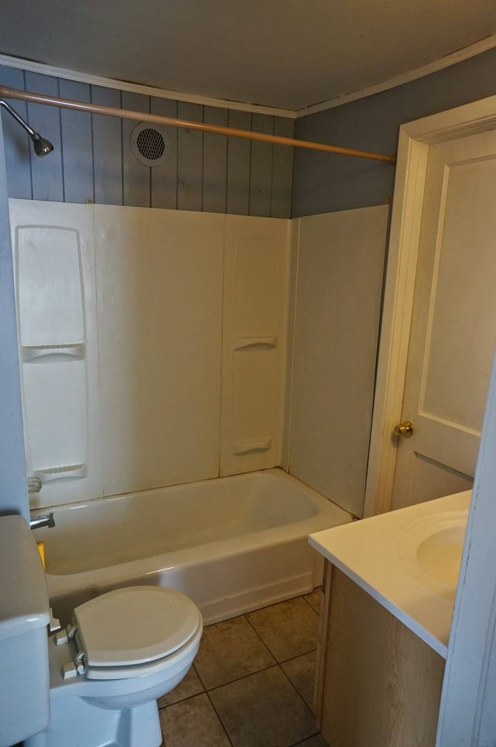 Apartment for rent at 1206 E 3rd St, Duluth, MN 55805