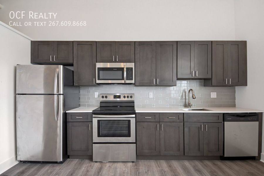 Apartment for rent at 1705 Jackson St #8, Philadelphia, PA 19145