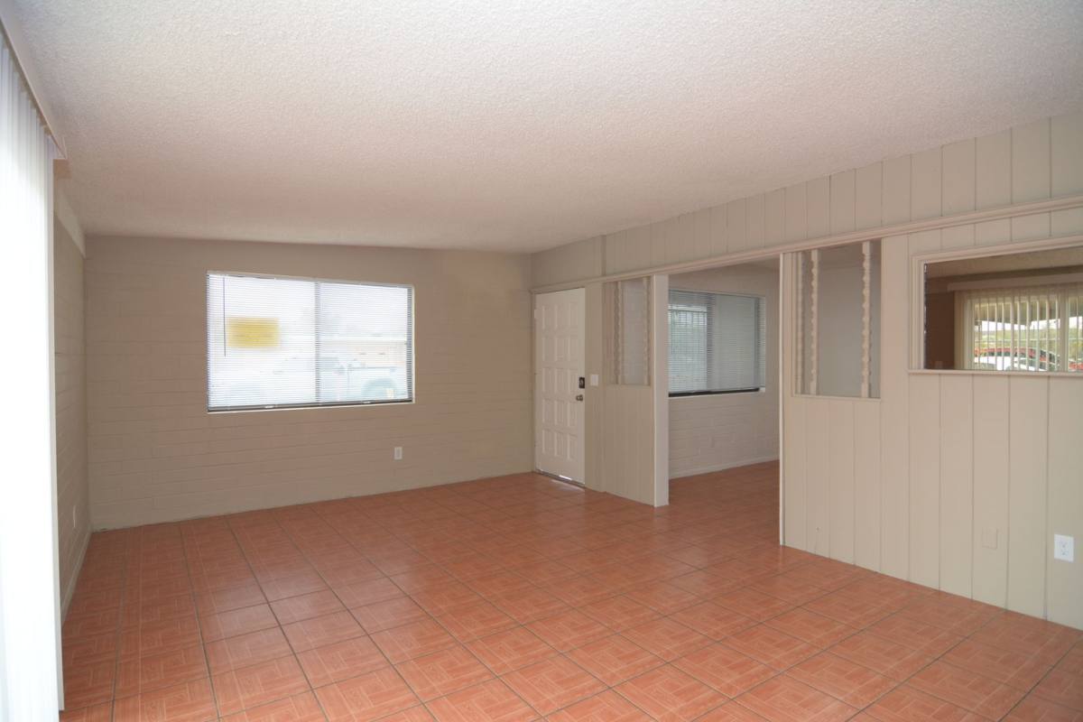 House for rent at 1074 W Pennsylvania Dr, Tucson, AZ 85714