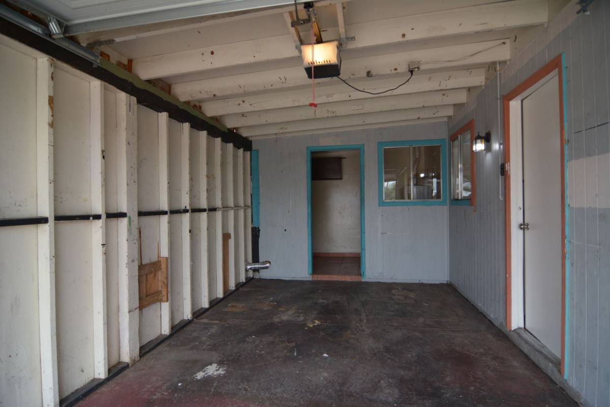 House for rent at 1074 W Pennsylvania Dr, Tucson, AZ 85714