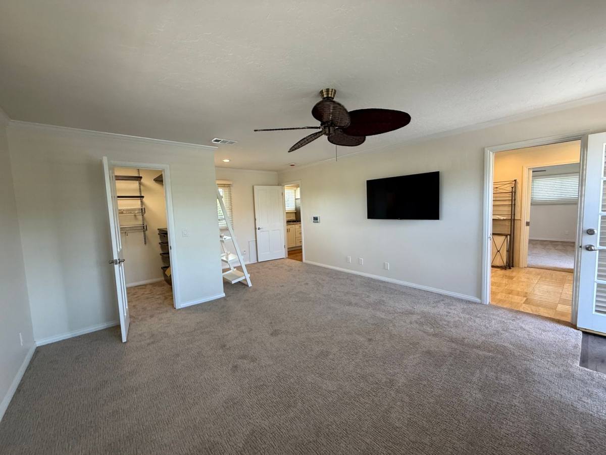 House for rent at 5290 1 2 E El Roble St, Long Beach, CA 90815